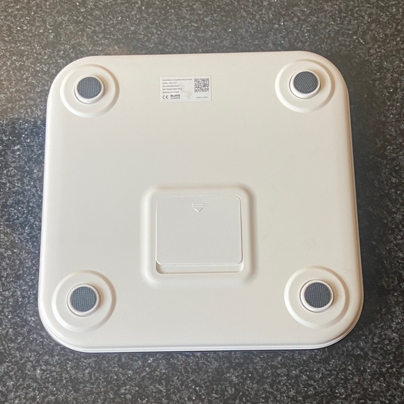 FitTrack Smart Scale - Picture 3 of 6